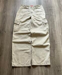 90s baggy men’s fashion