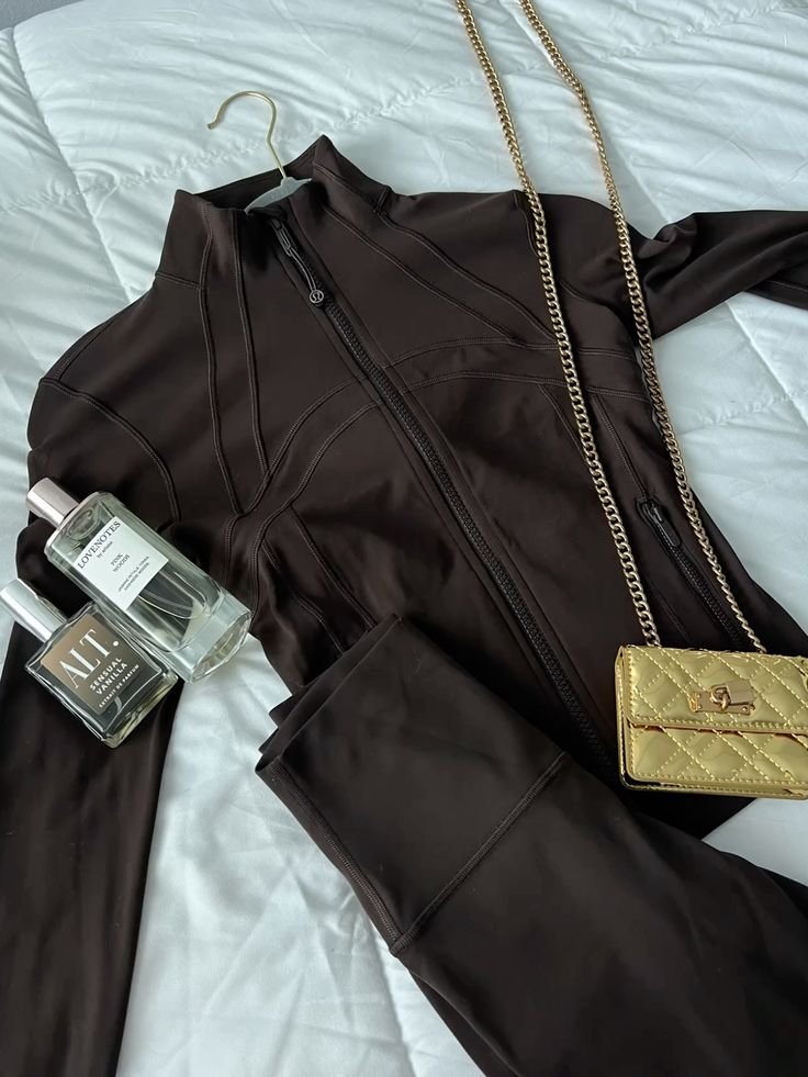 Lululemon wholesale apparel