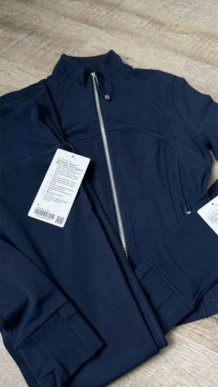 Lululemon activewear pallets