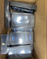 how many iphones on a pallet