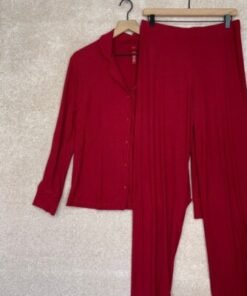 skims workout clothes